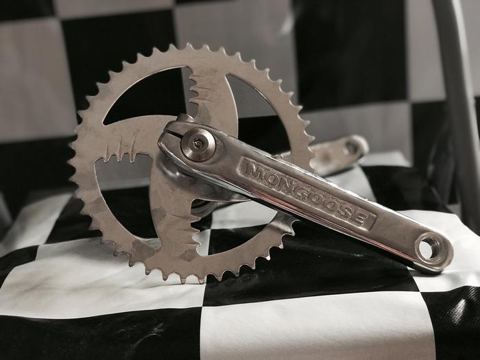mongoose crankset