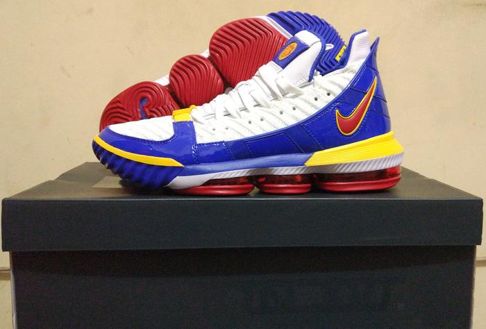 lebron 16 superman superbron