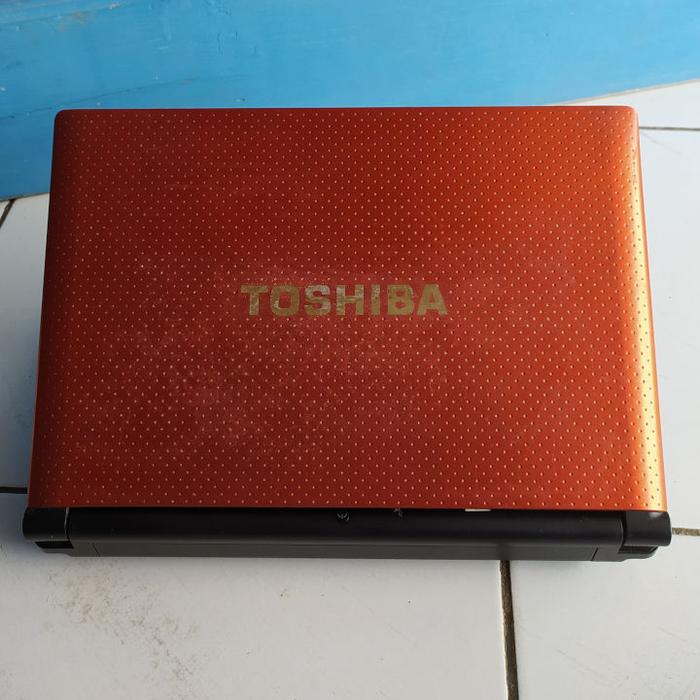 Netbook Toshiba Nb520 4gb Ram Jual Toshiba NB520 Warna Orange