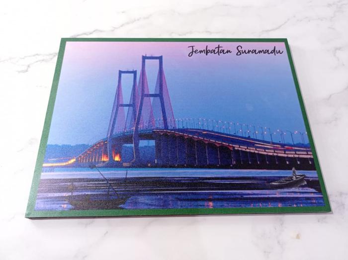 Gambar Poster Custom Hiasan Dinding Jembatan Suramadu Design Custom Surabaya dari pancawarnaprinting undefined Tokopedia