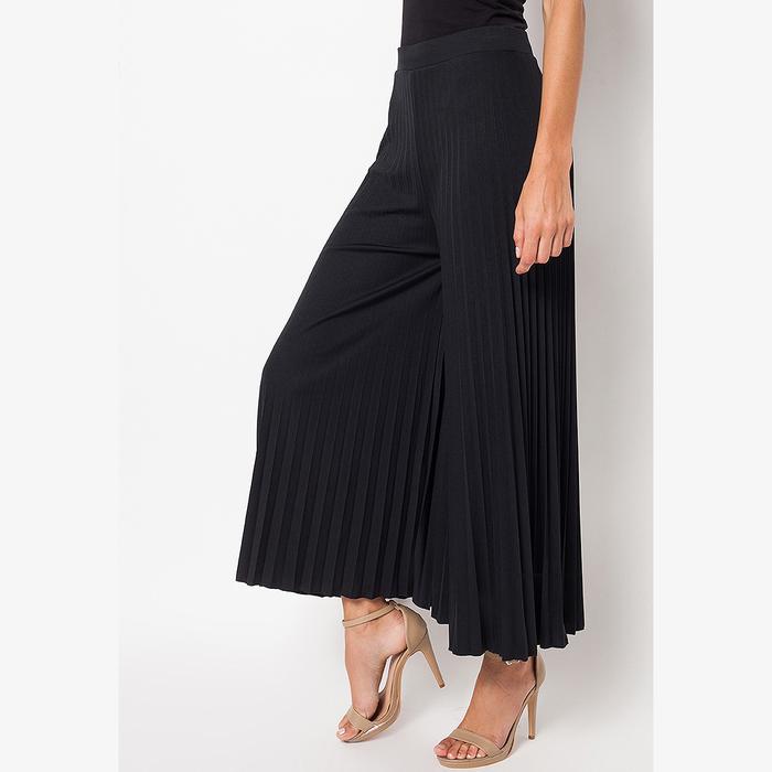Gambar Eiza by duapola Plisket Kulot Pants 7156FS - Hitam dari Eiza by duapola undefined Tokopedia