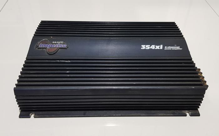 すー専用 KICKER ビックアンプ 2000watts 中古（アバックWEB