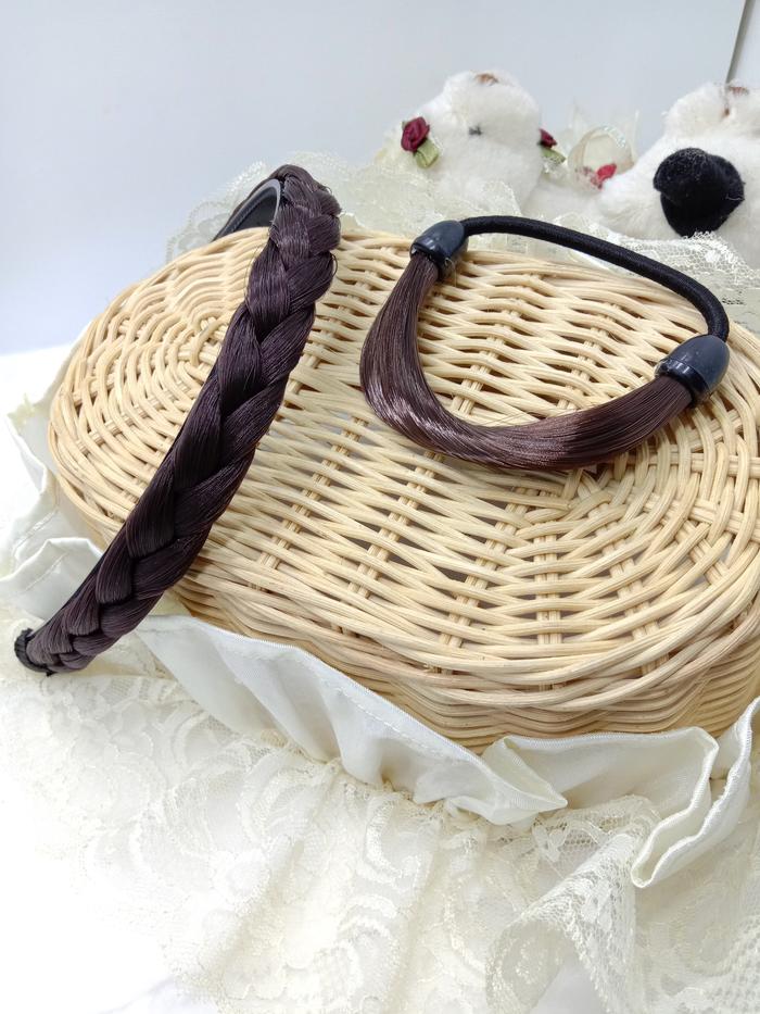 Gambar Paket Bando Bandana Wig dan Karet Wig Ikat Rambut Kepang Gaya Korea - COKLAT TUA dari BeaNaBell Aksesoris Kab. Tangerang Tokopedia