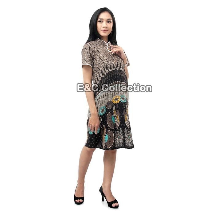 Gambar Batik Couple Merak Kembar Qipao–Dress Batik Wanita–Hem Batik - Wanita, M dari EnC Collection undefined Tokopedia