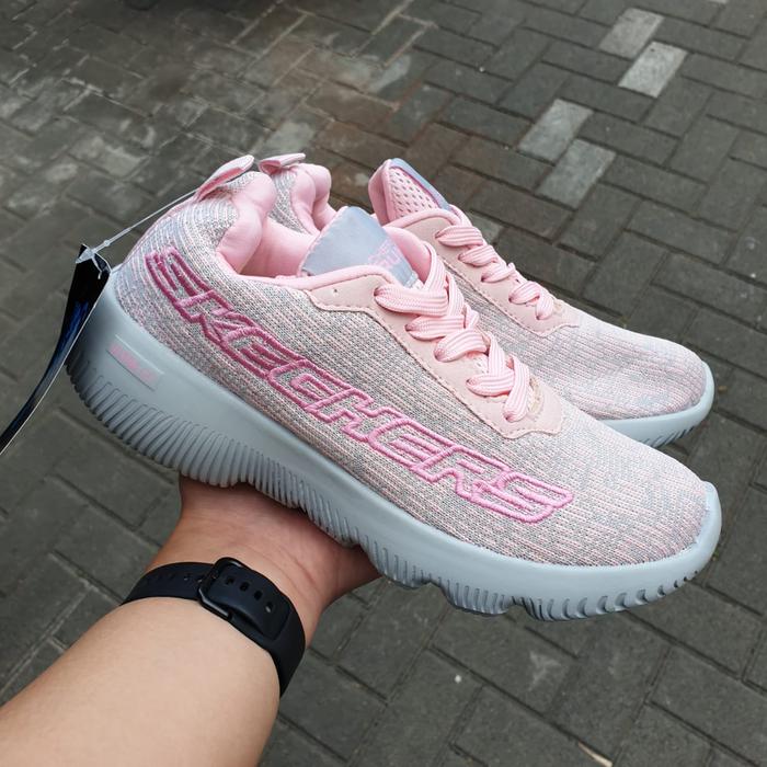 Jual Skechers Go run focus bender wanita Sz 36-39 Jakarta