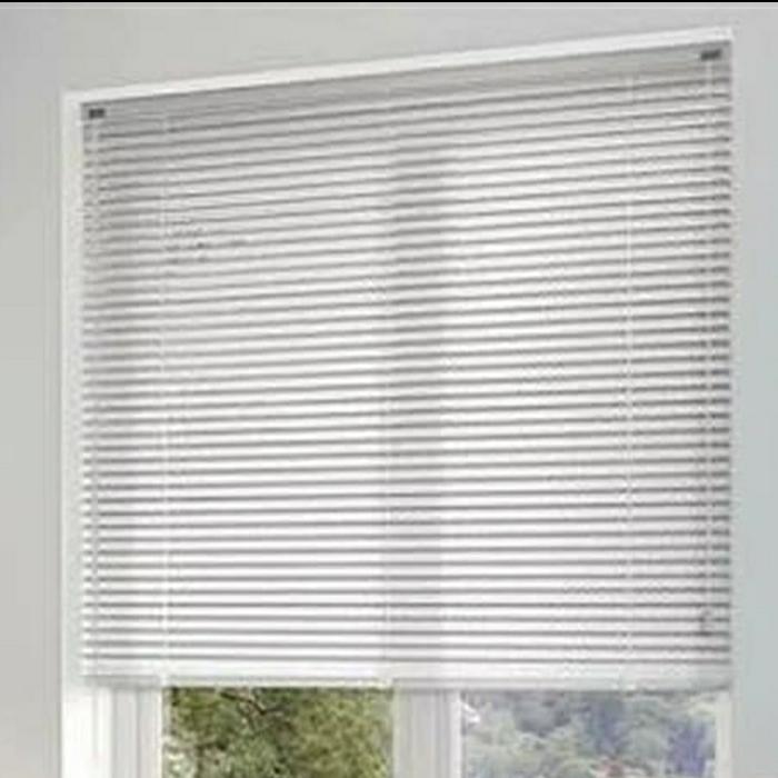 Gambar tirai plastik pvc gulung jendela / blind roller uk 60 x 180 cm - Putih dari DS Store Tokopedia undefined Tokopedia