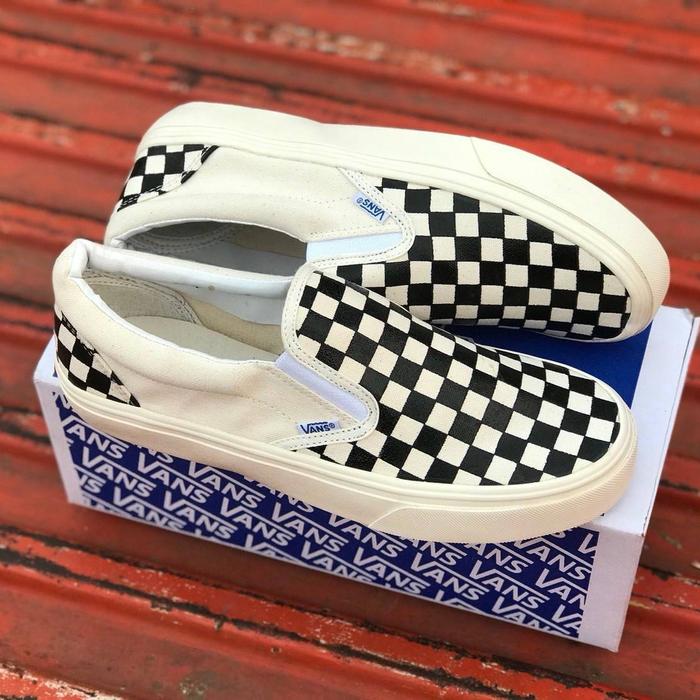 jenis vans slip on checkerboard