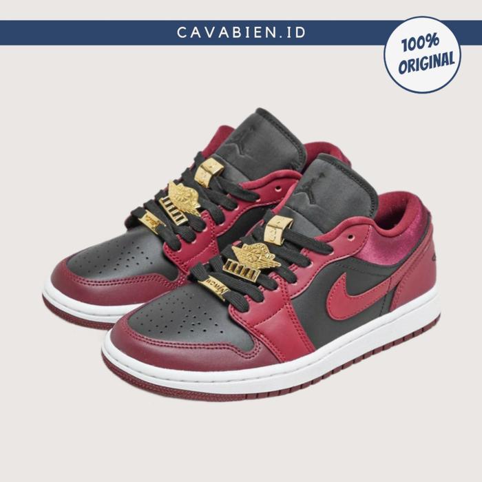 Womens Air Jordan I Low SE \