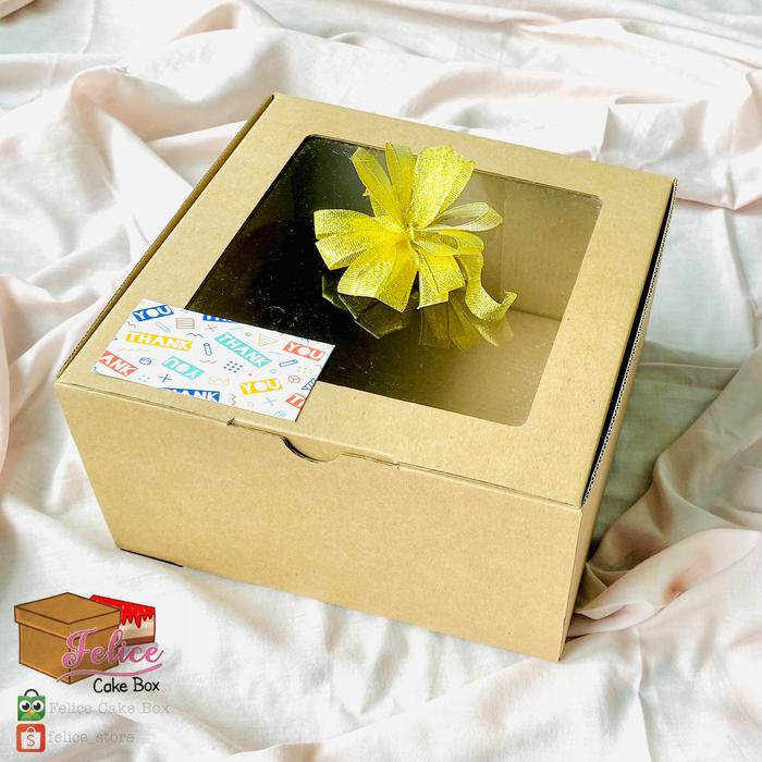 Gambar Kode : BMT013 PAKET HARDBOX MIKA + POM KECIL + GIFT CARD - 22x22x12 dari Felice Cake Box undefined 5 Tokopedia