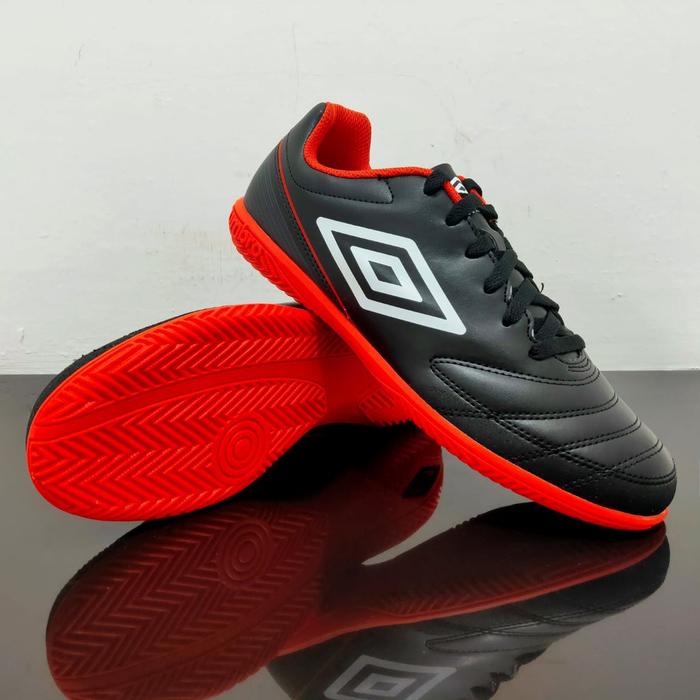 umbro classico v ic
