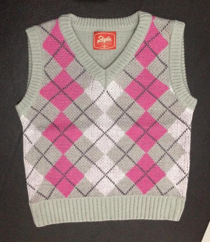 Gambar Rompi Rajut Wanita - Vest Argyle - Merah Muda, all size dari Ollan outfit undefined Tokopedia