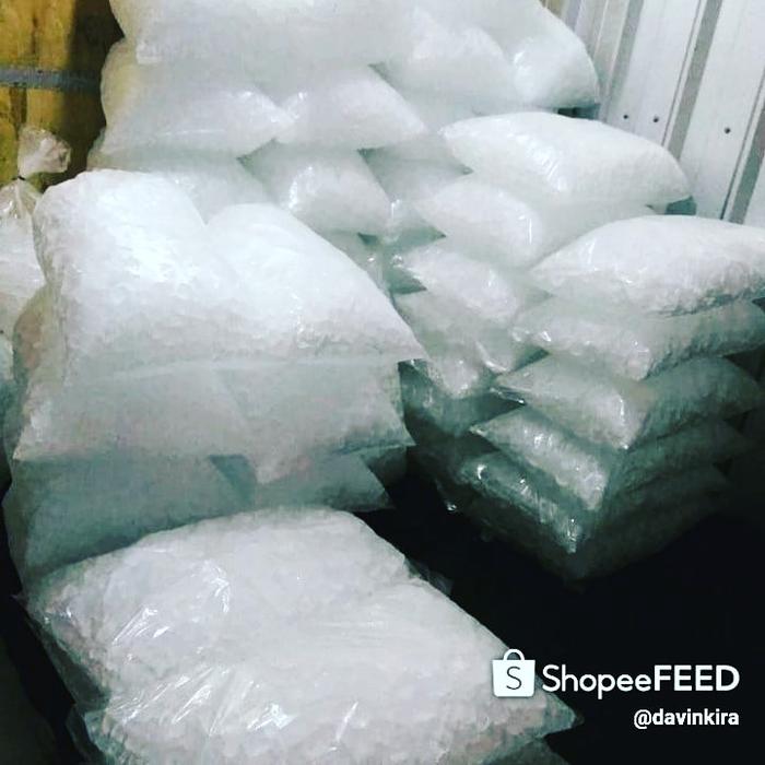 Jual Es Batu Kristal Pondok Gede Bekasi Ukuran Kantong 20kg Kemasan 20kg Kota Bekasi Kira House Tokopedia