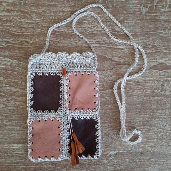 Gambar Knitted Pocket Phone Bag - Putih dari Kaliuda Gallery Bali undefined Tokopedia