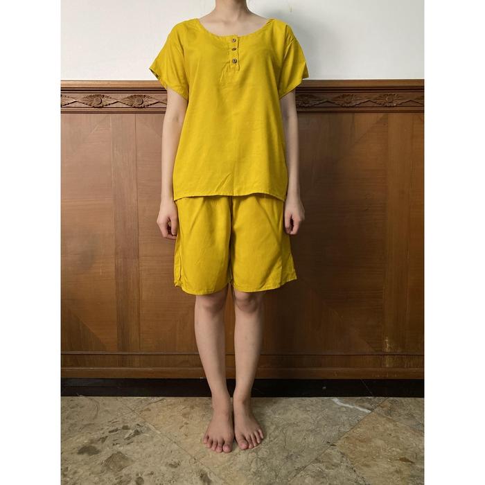 Gambar BiWi - Baju Tidur Bali One Set Piyama Babydoll Kancing Busui Friendly - Kuning dari Buy It and Wear It undefined Tokopedia