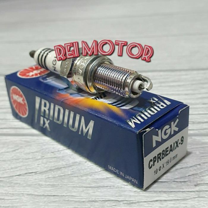 Gambar BUSI NGK IRIDIUM IX CPR6EAIX-9S BEAT SCOOPY VARIO 110 FI BYSON NMAX - CPR8EAIX dari Rei Motor undefined Tokopedia
