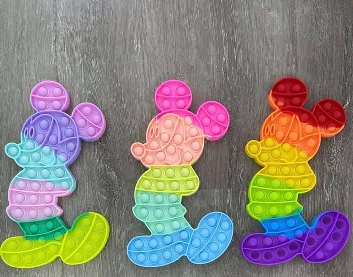 Gambar Pop it Jumbo 30X30-Mainan Pop It fidget push Pop Its Fidget Toy Push - Disney dari QH.ID undefined Tokopedia