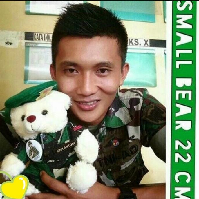 Gambar Souvenir Boneka Profesi TNI AD Tentara Army Gratis Ukir Nama dari Queen Shop II undefined Tokopedia
