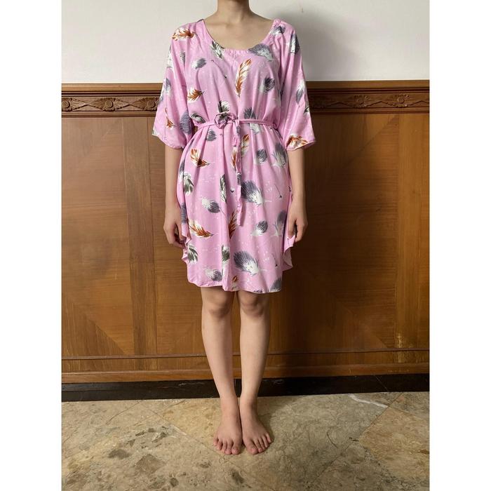 Gambar BiWi - Daster Rayon Bali Midi Dress Kelelawar Bolong - Bulu Pink dari Buy It and Wear It undefined Tokopedia
