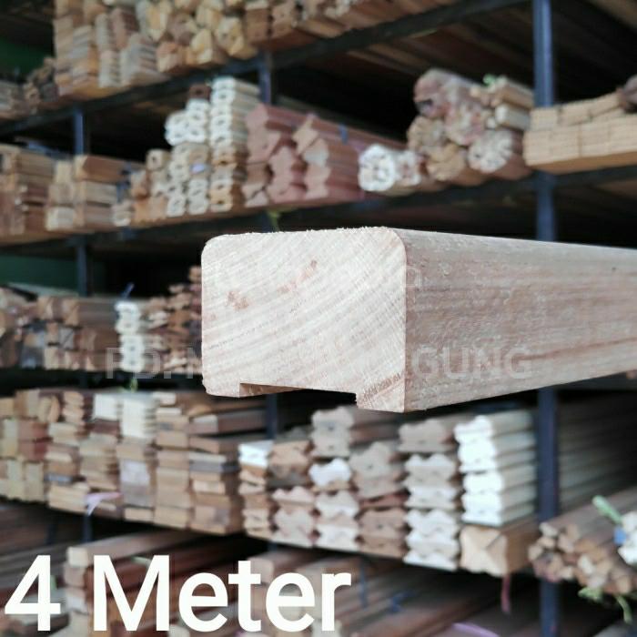 Jual RT-02K / RT-02B Railing Tangga Kayu Kamper & Meranti Oven ...