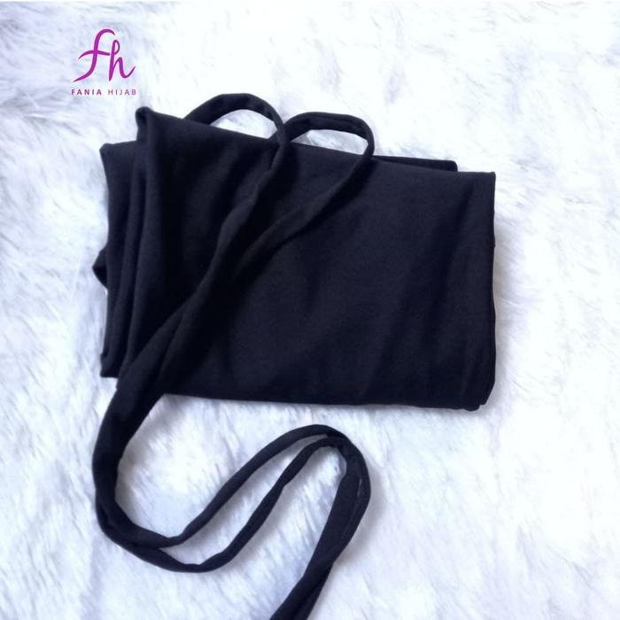 Gambar Hijab Sport Tali Belakang Non Pet Jilbab Rona - Hitam dari Fania Official Shop undefined Tokopedia
