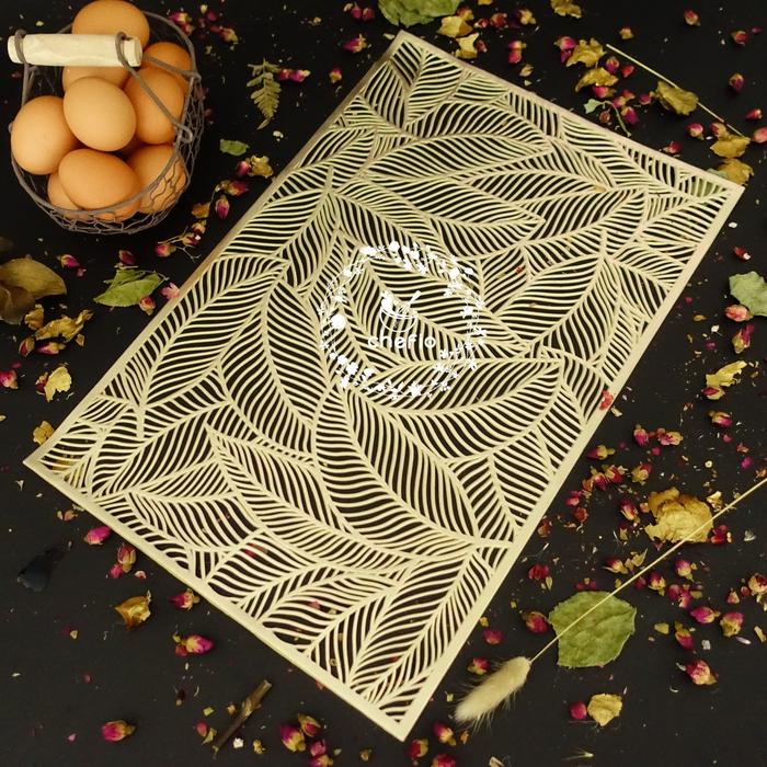 Gambar Chefio Placemat / Taplak / Tatakan Piring / Alas Penyaji Properti Foto - PersegiDaunGold dari Chefio Kitchenware undefined Tokopedia