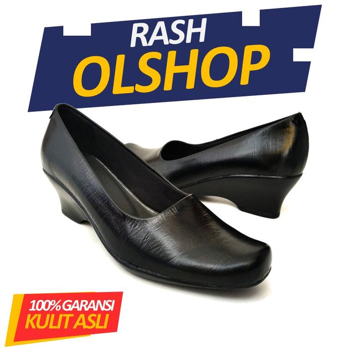 Gambar Sepatu Pantofel Wanita polos warna hitam bahan kulit asli Sepatu Kerja - Hitam, 40 dari Rasholshop undefined 4 Tokopedia
