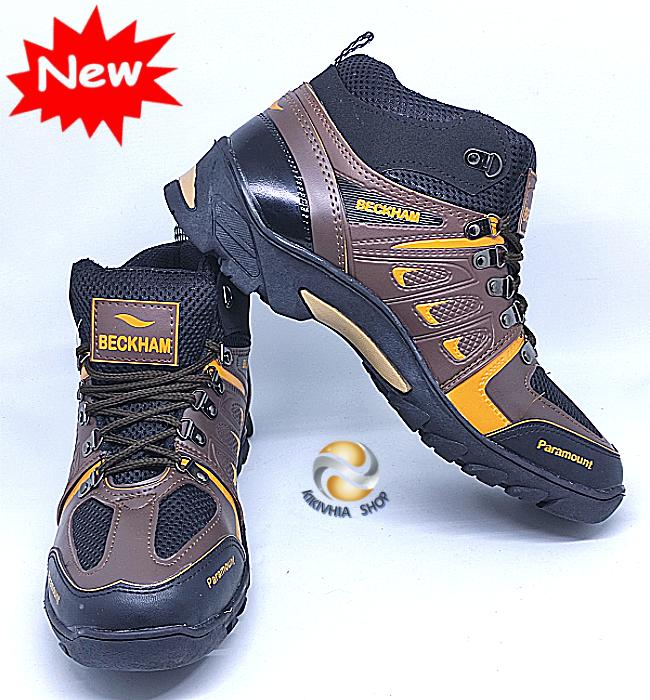 Gambar Sepatu gunung pria Outdoor Hiking Adventure Beckham - Coklat tua - 38 dari kikivhia undefined Tokopedia