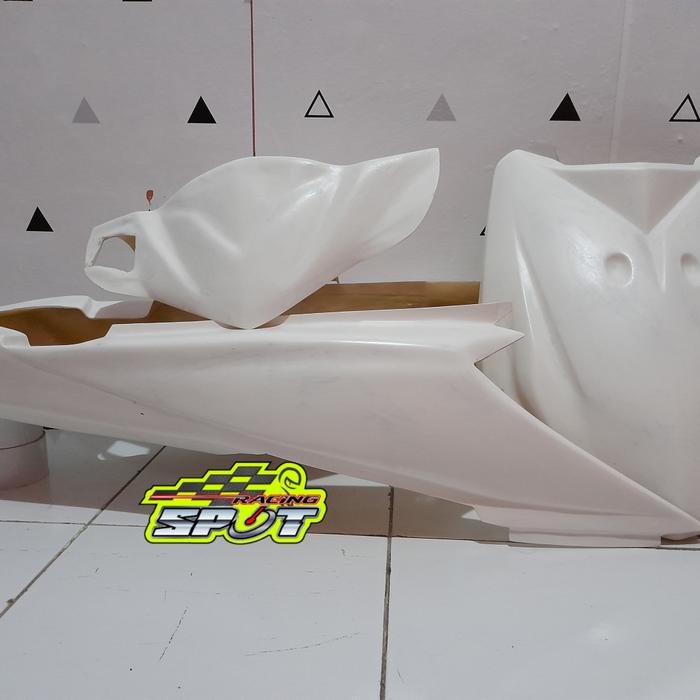 Gambar Body Buta Roadrace Beat atau Body Kit Beat - Putih dari Spot Racing undefined Tokopedia