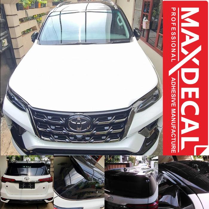 Gambar PROMO! Premium Wrapping Sticker Mobil Twotone Color Black Piano Glossy dari king autoshop undefined Tokopedia