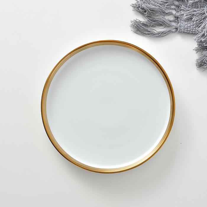 Gambar MARU Ceramic Matte 8 inch Plate Gold Lining Piring Emas Keramik - White Gold dari Jafa Home Living undefined Tokopedia