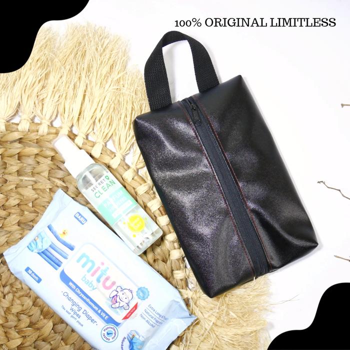 Gambar Pouch Bag Tissue Basah/Kering Bahan Kulit Vinil Polos Anti Air - Hitam dari Toko Limitless undefined Tokopedia