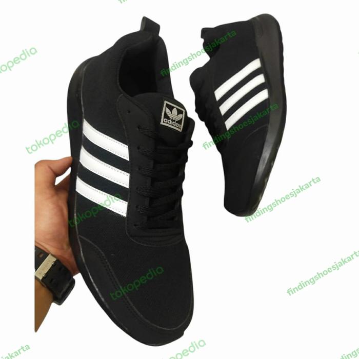 Jual SEPATU ADIDAS CLOUDFOAM UKURAN JUMBO BIG SIZE 45 46 47