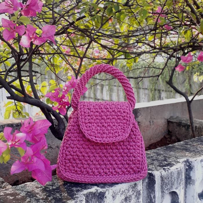 Gambar Rúby bag 1023/Slingbag/Tas rajut handmade/custome bag - Bubblegum dari Zessashu Handcraft undefined Tokopedia