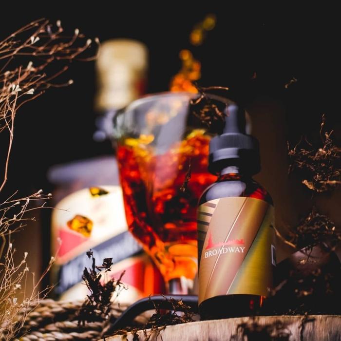 Gambar Manhattan Broadway 60ML by Manhattan x Vapor It - Authentic Liquid dari JakartaVapers undefined Tokopedia