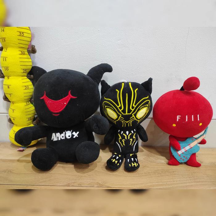 Gambar Paket Mainan Anak Boneka Karakter Marvel Andox Plush Toy Preloved 3 Pc dari Naira Loved undefined Tokopedia