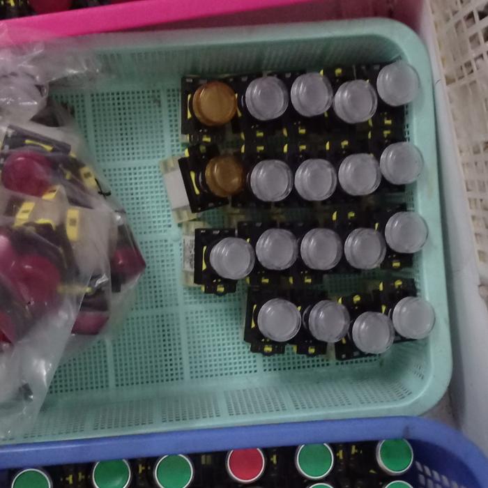 Gambar pilot lamp,push button explosion proof - Putih dari Jalan Sejahtera undefined Tokopedia