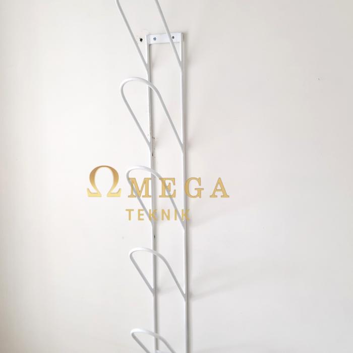 Gambar Rak Helm/ Rak Helm gantung/gantungan helm dinding / tempat helm - Putih dari Omega Teknik Solo undefined Tokopedia