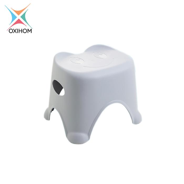 Gambar Oxihom Kursi Plastik Kecil Kursi Anak Bangku Plastik Stool Dingklik - F861 Abu Abu dari Oxihom undefined Tokopedia