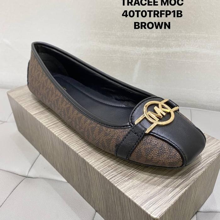 Gambar MK trace Moc flat shoes dari FollowUs undefined Tokopedia