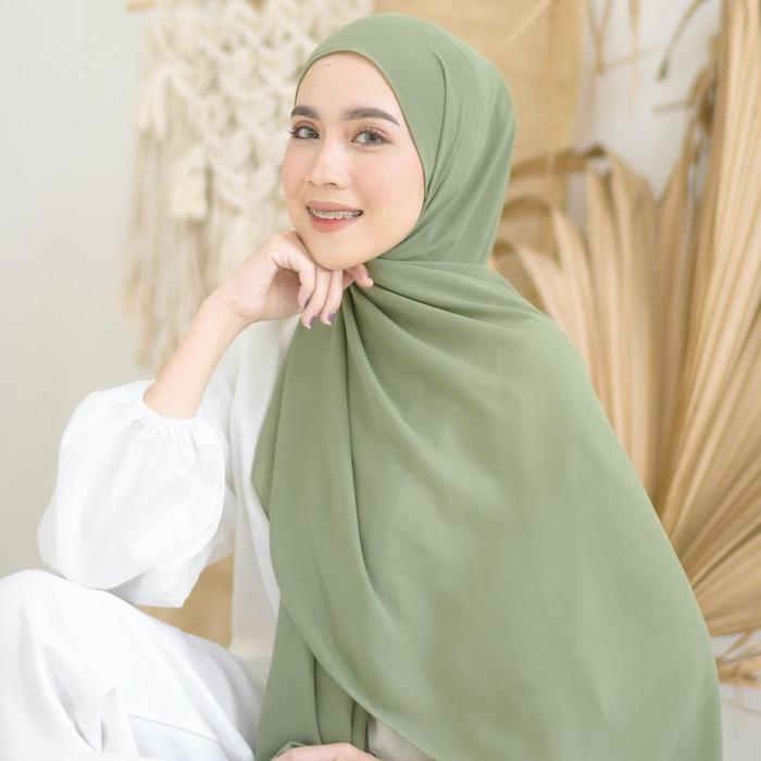 Gambar Lozy Hijab - Bawal Shawl Ceruty (Pashmina Ceruty)  Kerudung Doll Muslim Wanita Panjang  Dewasa - Avocado dari Lozy Hijab undefined Tokopedia