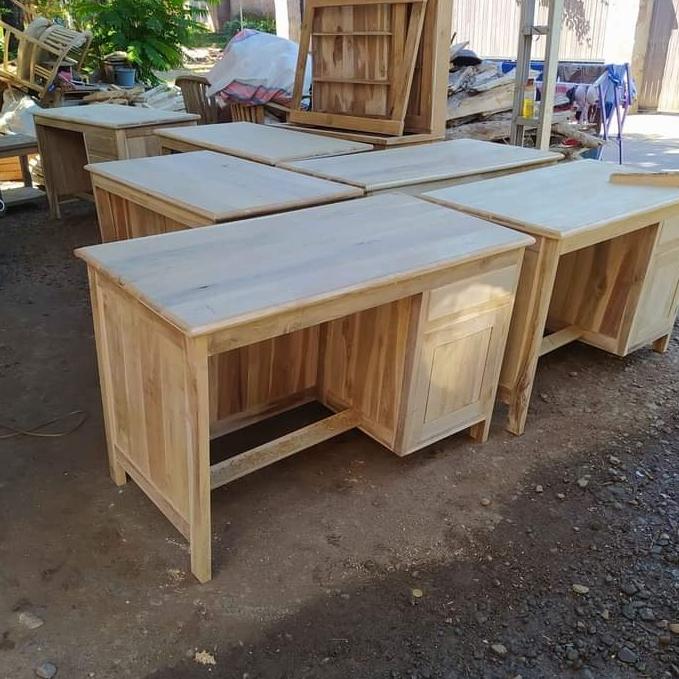 Gambar Meja Kerja Kayu Jati - Meja Laci Untuk Kantor Model Simple - BELUM WARNA dari Lana Furniture undefined 4 Tokopedia