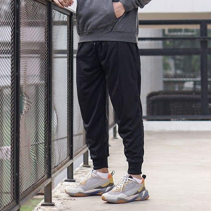 Gambar Celana Chino Chinos Abu Slim Fit Panjang Pria Cino Original Distro - JOGER, 28 dari CELANA JOGER MURAH undefined Tokopedia