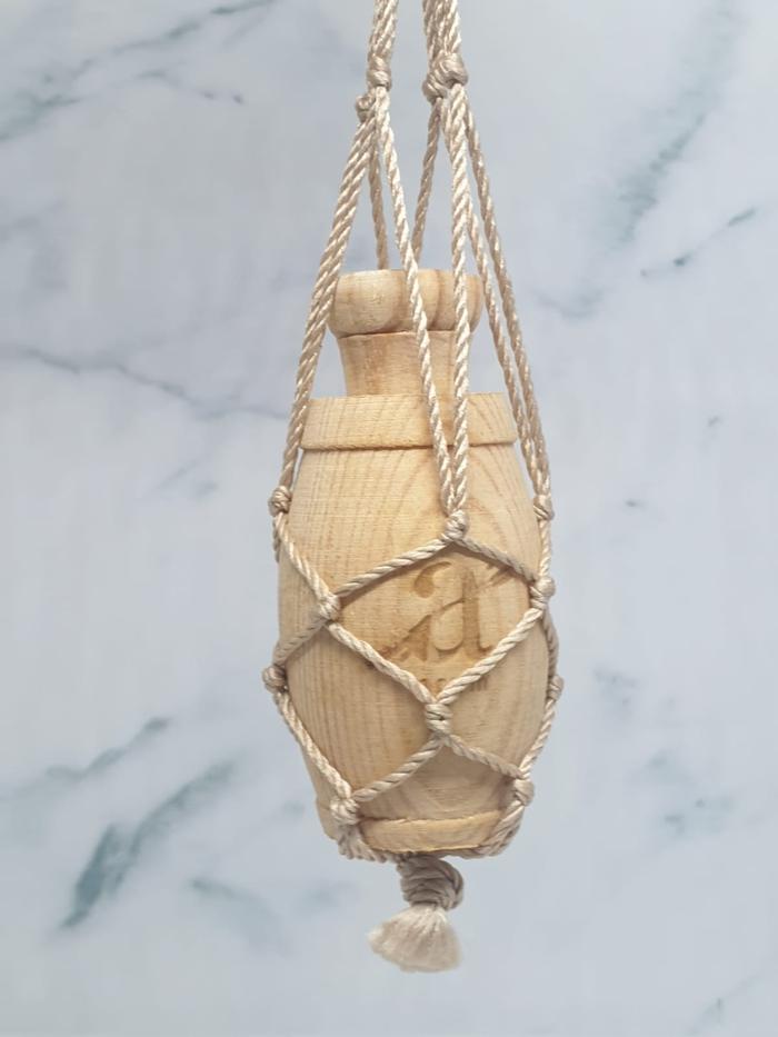 Gambar Botol Parfum Kayu ONLY / Pengharum Mobil Aromatherapy Arum - Oval dari arumscent.official undefined Tokopedia