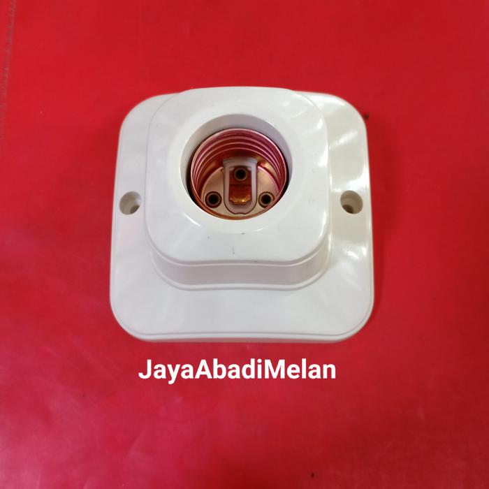 Gambar FITING LAMPU BROCO SEGI / BULAT DUDUKAN LAMPU TEMPEL PLAFON - OVAL dari JayaAbadiMelan undefined Tokopedia