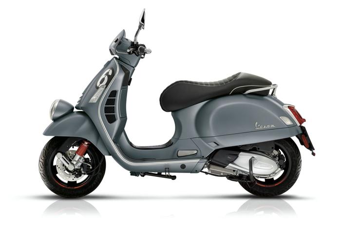 Jual selimut motor vespa GTV sei giorni full polos,cover motor