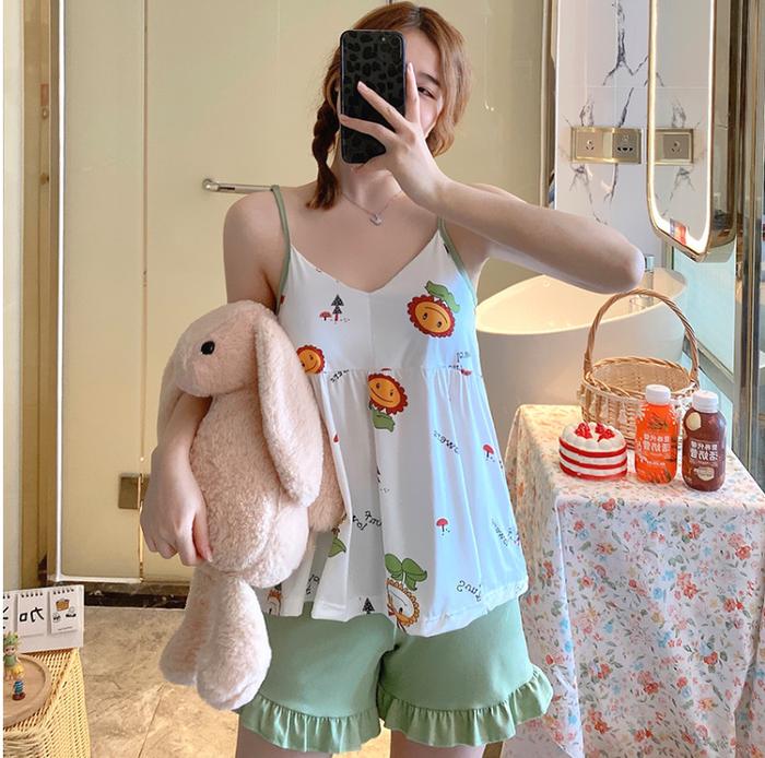 Gambar Setelan Baju Tidur Tanktop Premium Import Wanita Dengan Cup Bra Piyama - LIGHT GREEN, L (50-58 kg) dari Baaju ID undefined Tokopedia