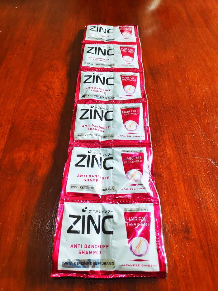 Gambar [1 Renteng] Shampoo Zinc - Random dari Henzmeshop undefined 4 Tokopedia