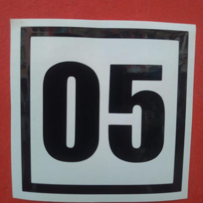 Gambar STIKER ANGKA DIDALAM KOTAK UKURAN 27 CM BAHAN ORACAL - BLACK dari Axel Design undefined Tokopedia