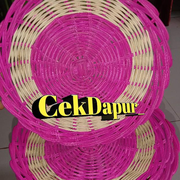 Gambar PIRING ROTAN ASLI WARNA WARNI ANYAMAN ROTAN NATURAL 24 CM MURAH TEBAL - Ungu dari cekdapur undefined Tokopedia