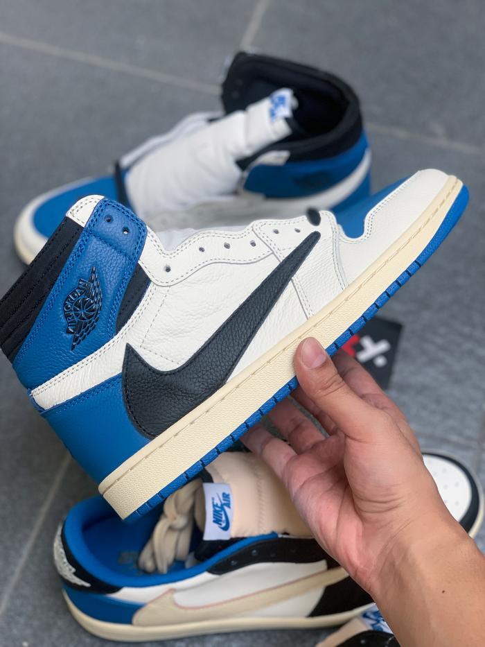 Jual FRAGMENT x TRAVIS SCOTT x JORDAN RETRO HIGH OG Kota